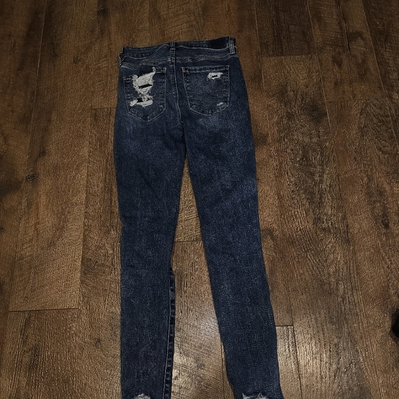 Jeans - Picture 1 of 5